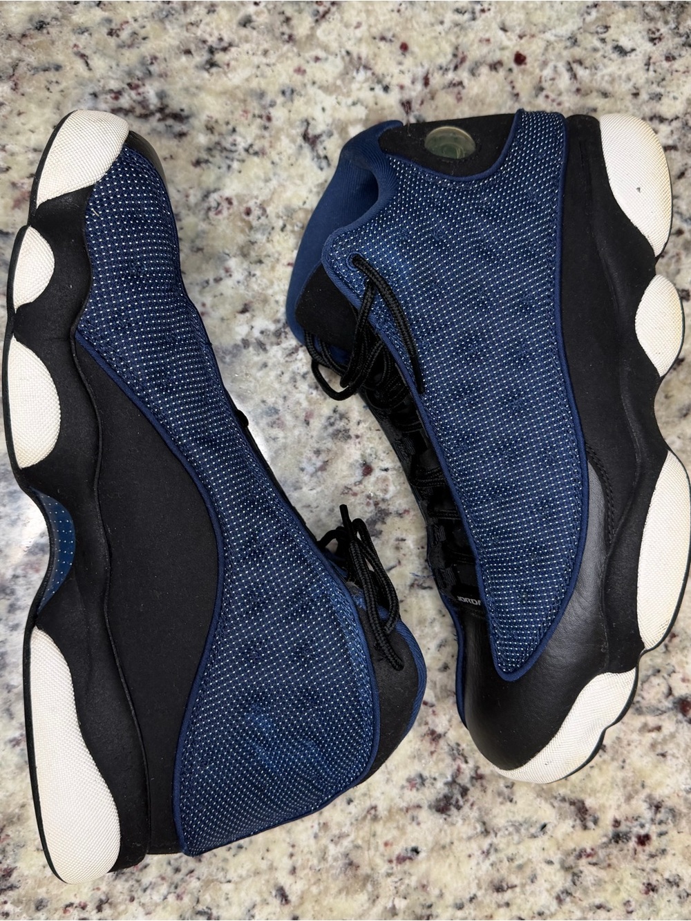Nike Air Jordan 13 Retro Low Brave Blue
Size 12
